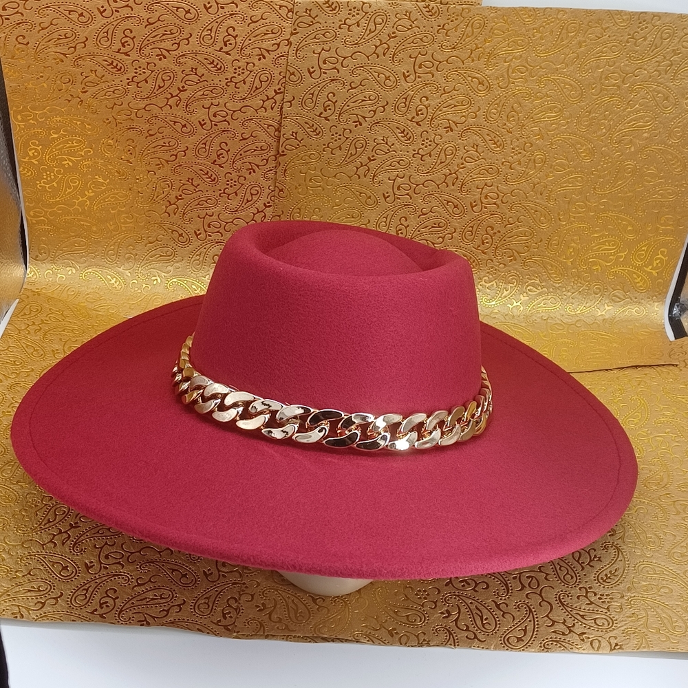 Red Wide Brim Bolero Felt Fedora Panama Hat with a Fashionable Gold Chain Accent - Picture 4 of 12
